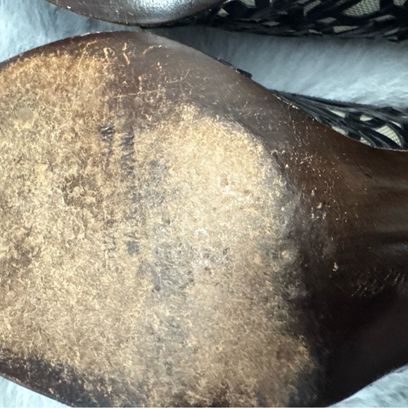 Vintage Stuart Weitzman Black Leather Mesh Kitten Heels Size 9.5 Bow Detail - Picture 12 of 14